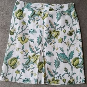LOFT White Print Pencil Skirt Size 0